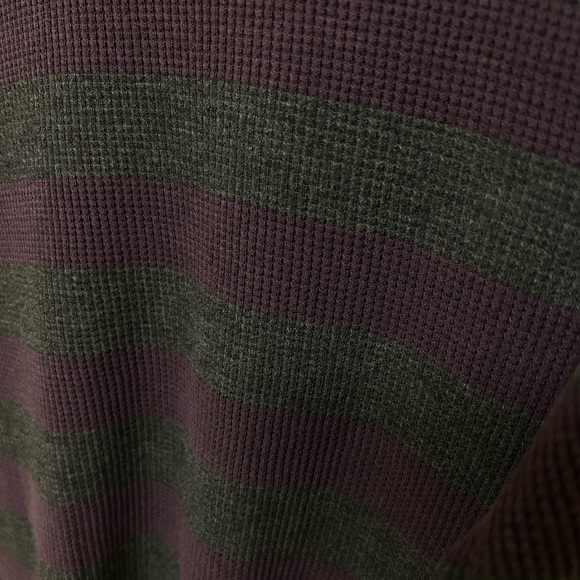 Vans Long Sleeve Crew Neck Waffle Tee in Purple & Charcoal Grey (Youth/Boys L) - Picture 2 of 11